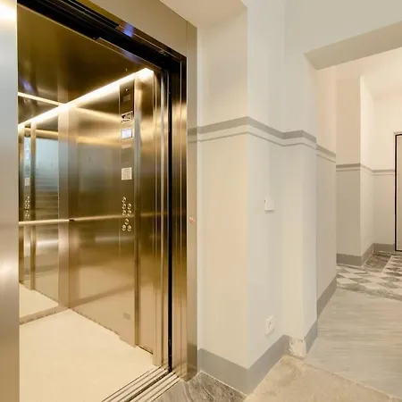 شقة Duomo Luxury With View